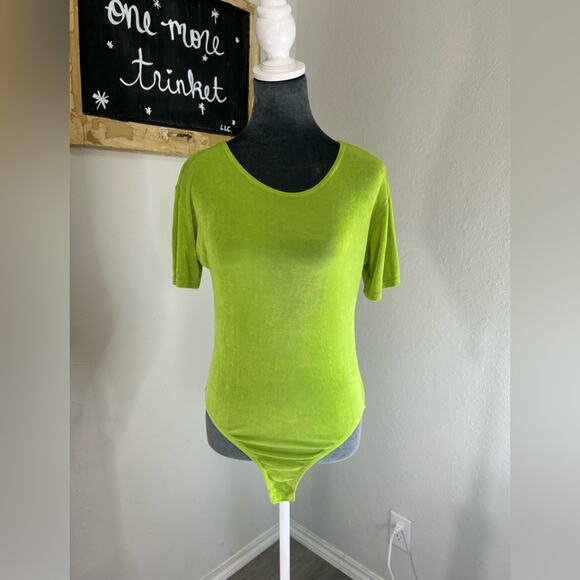 Large- stretchy - short sleeve- body suit - retro made in USA- green lime retro - Picture 8 of 8